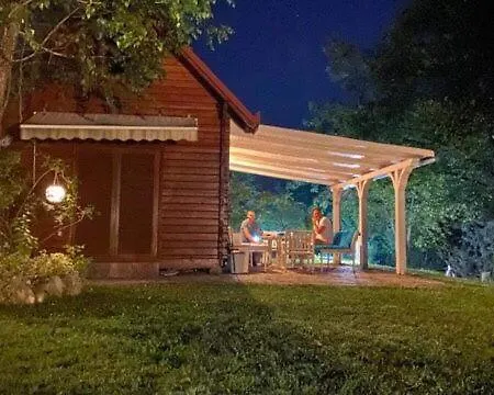 Una Kamp Kemping Bosanska Krupa