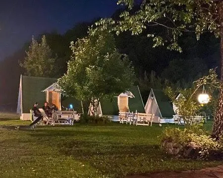 Kamp Bosanska Krupa
