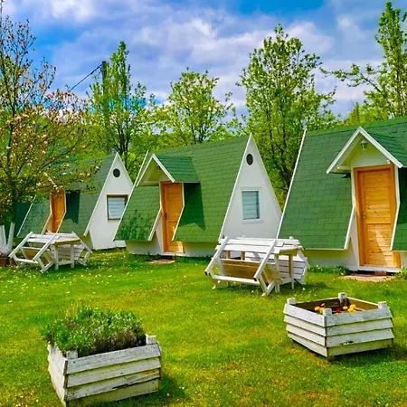 Una Kamp * Bosanska Krupa