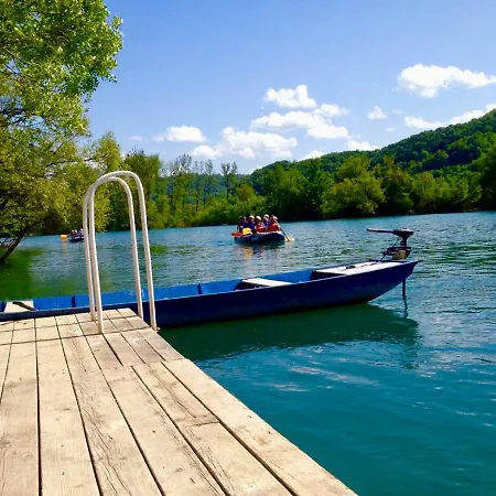 Una Kamp * Bosanska Krupa