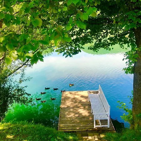 Una Kamp