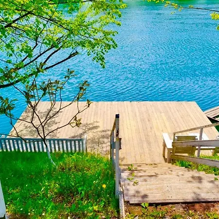 Kamp * بوسانسكا كروبا