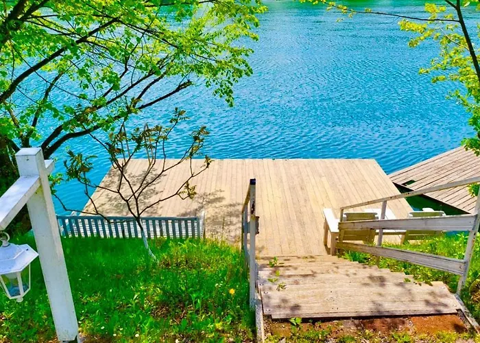 Kamp * بوسانسكا كروبا